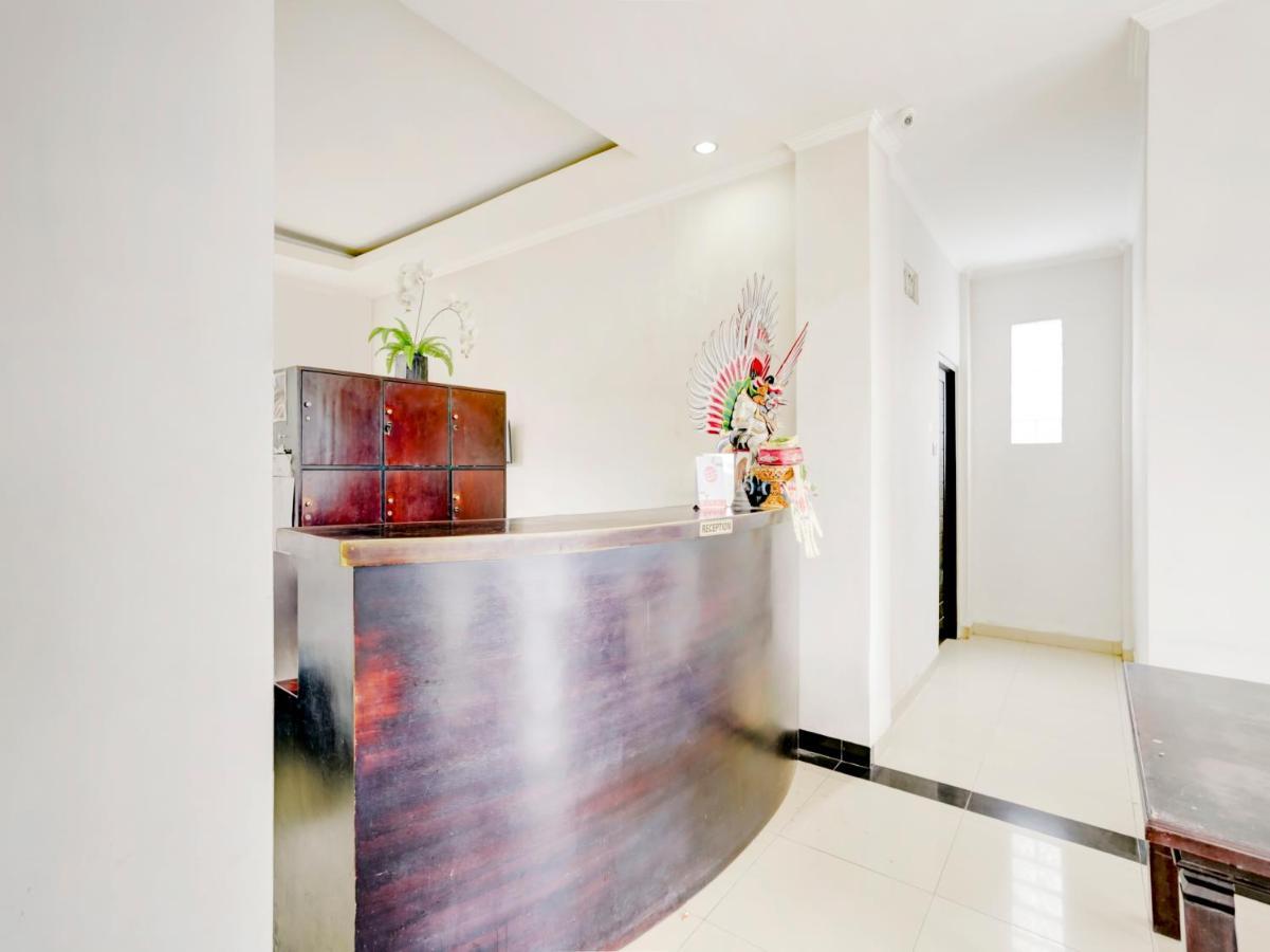 OYO 3156 Hotel Warta Dua Denpasar Esterno foto