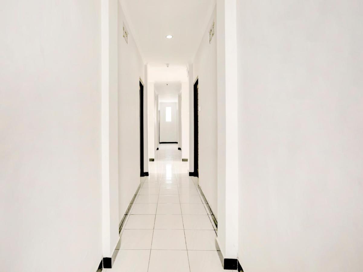 OYO 3156 Hotel Warta Dua Denpasar Esterno foto