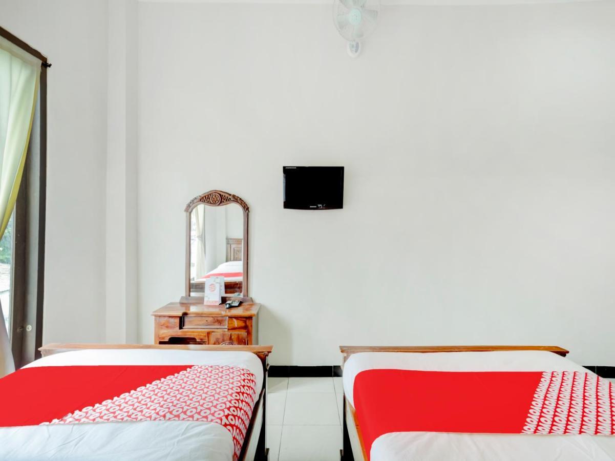 OYO 3156 Hotel Warta Dua Denpasar Esterno foto