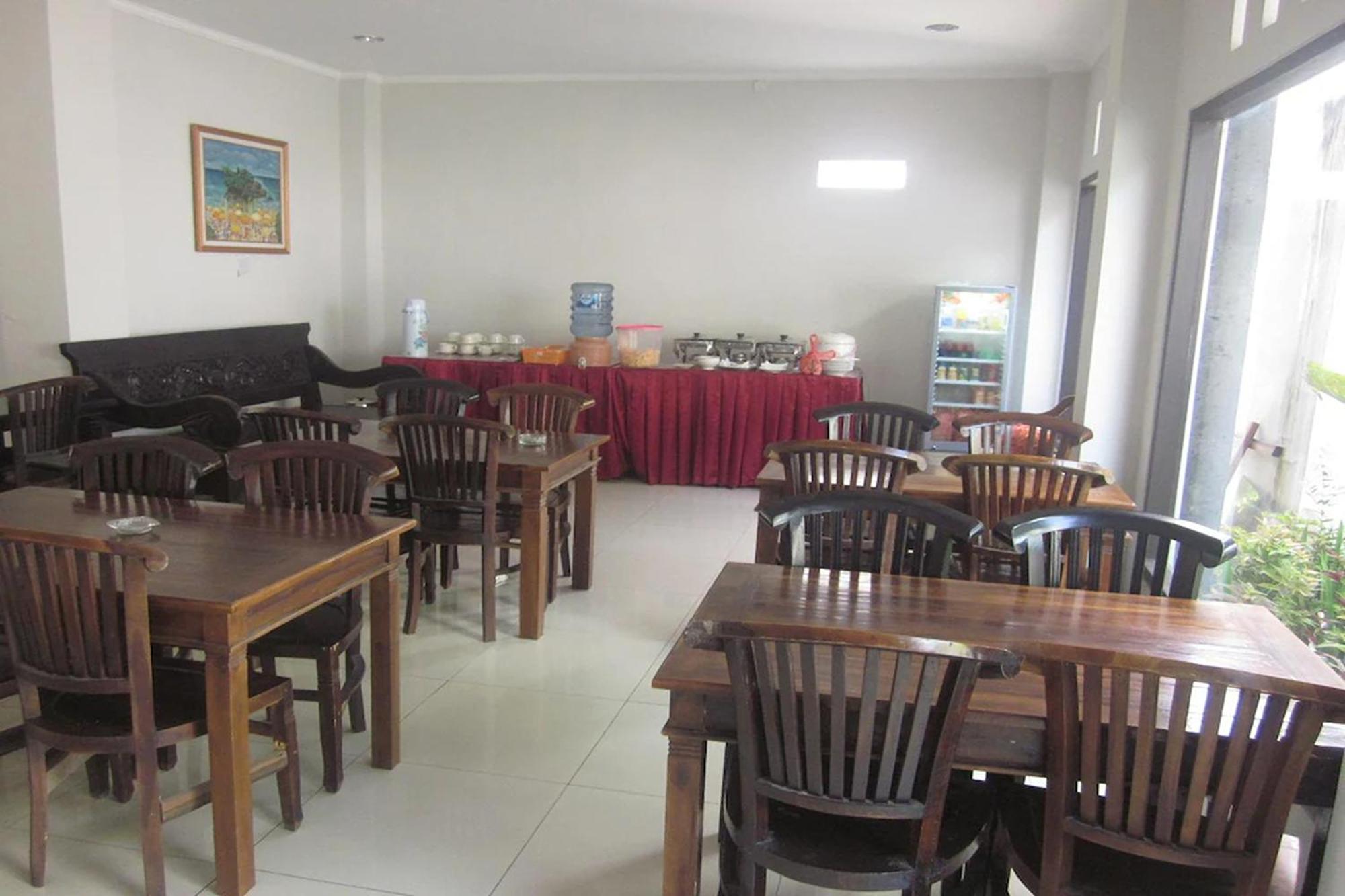 OYO 3156 Hotel Warta Dua Denpasar Esterno foto