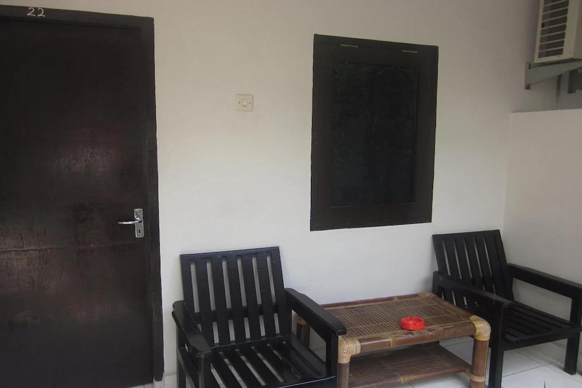OYO 3156 Hotel Warta Dua Denpasar Esterno foto